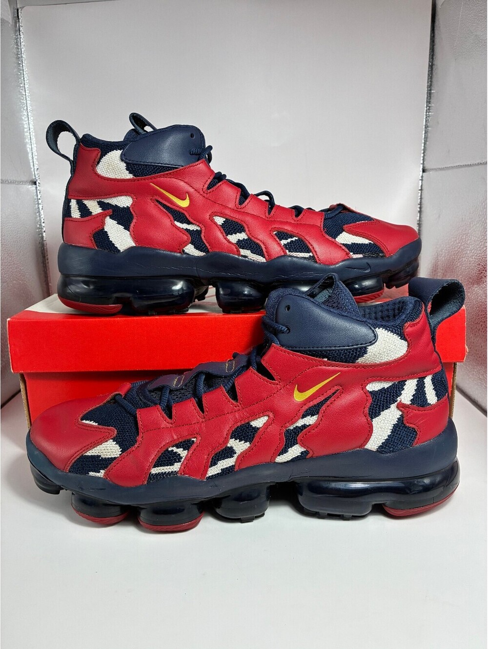 Size 11.5 - Nike Vapormax Gliese USA Midnight Navy Metallic Gold